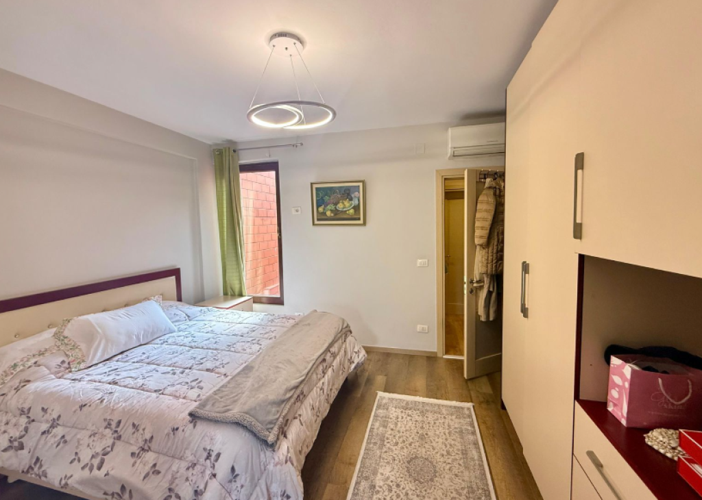 🏡 Apartament Modern 3+1+2 për Shitje – Kopshti Botanik