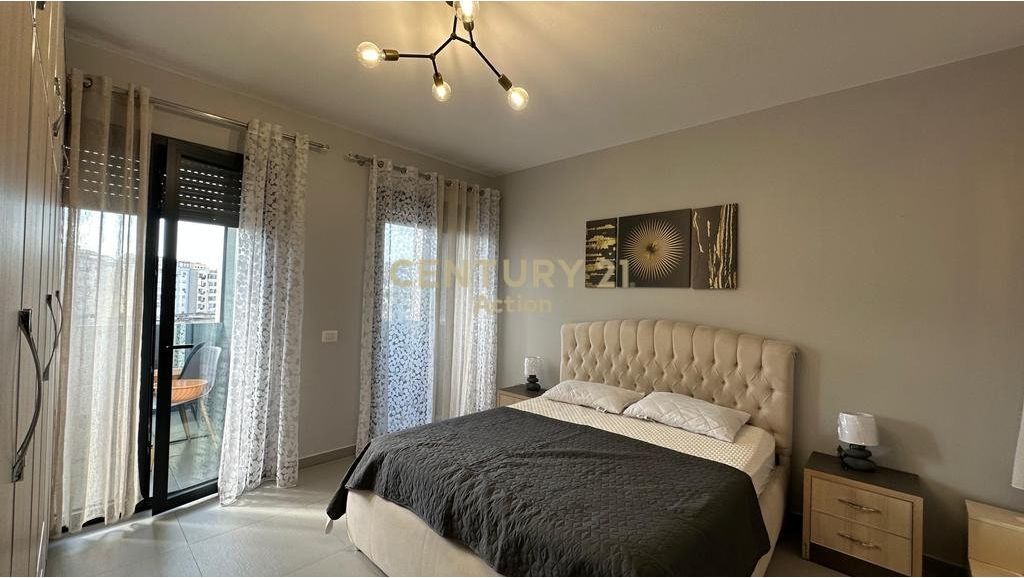 Appartamento 1+1+2 balconi in affitto a Ish Shushica! 885 € /Mese