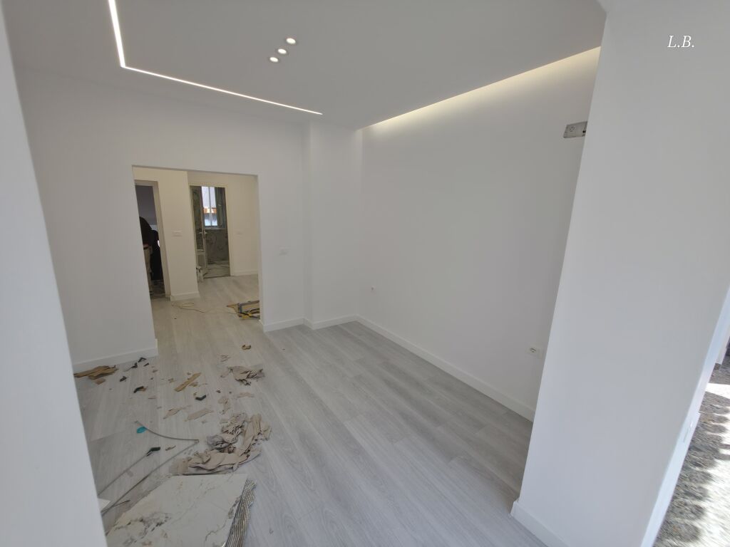 Office/Clinic Space for Rent – Barrikadave Street