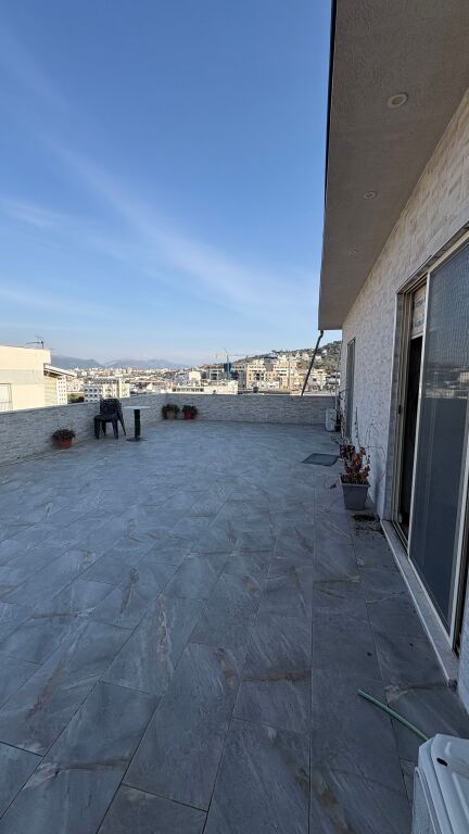 Attico in Vendita – Lago Secco