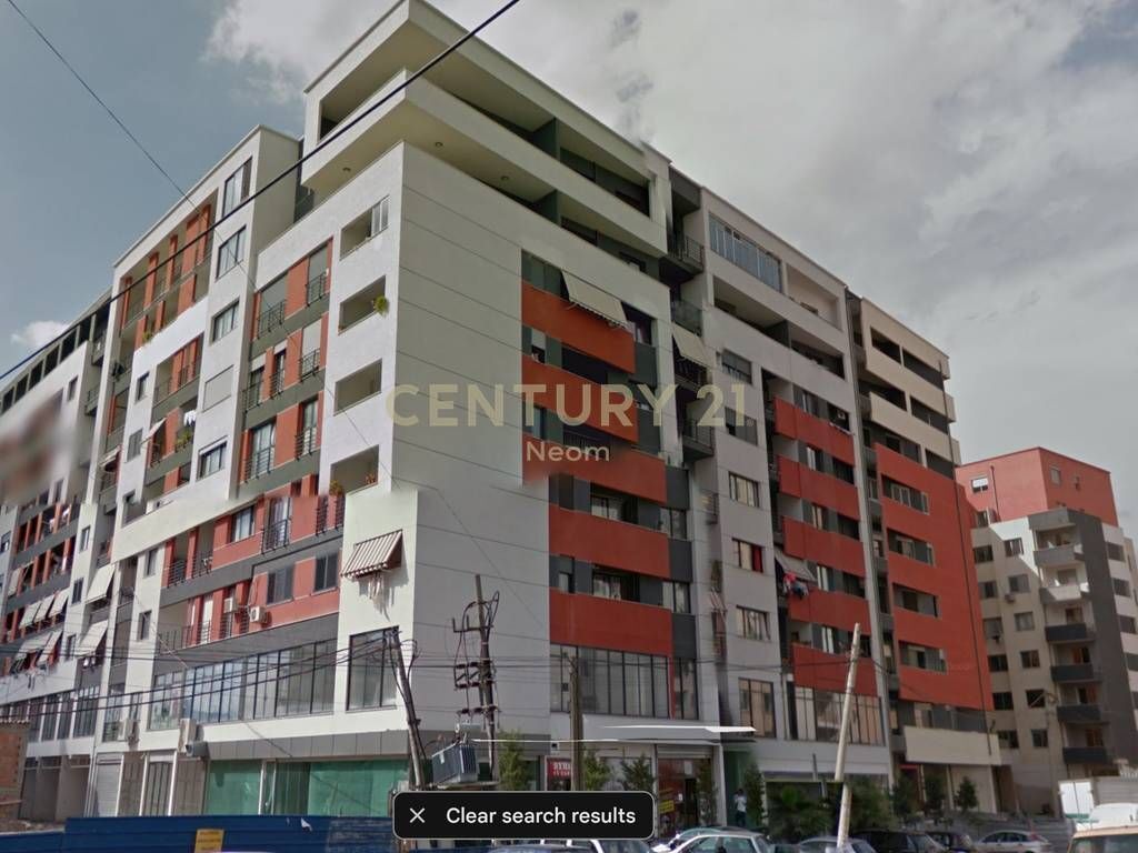 VENDESI L'ULTIMO PIANO A ASTIR - DIVISO IN 3 APPARTAMENTI