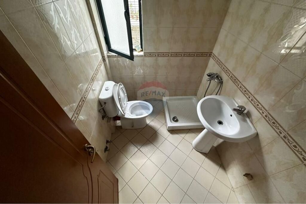 Apartament 2+1+2 ne shitje , Vlore