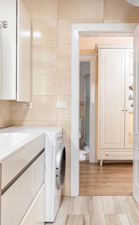 Affittiamo appartamento 2+1+2 a Lion Park