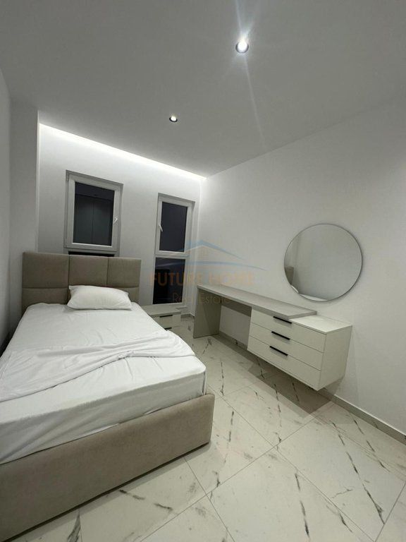 Apartament 2+1+2 për Qera ne Laprake tek Aura Complex.
