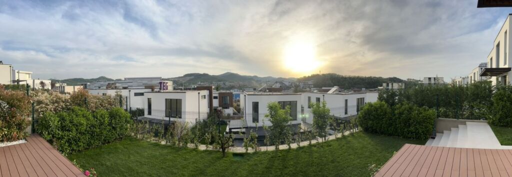 📌Luxury 3-Storey Villa for Sale – Mandarin Residence