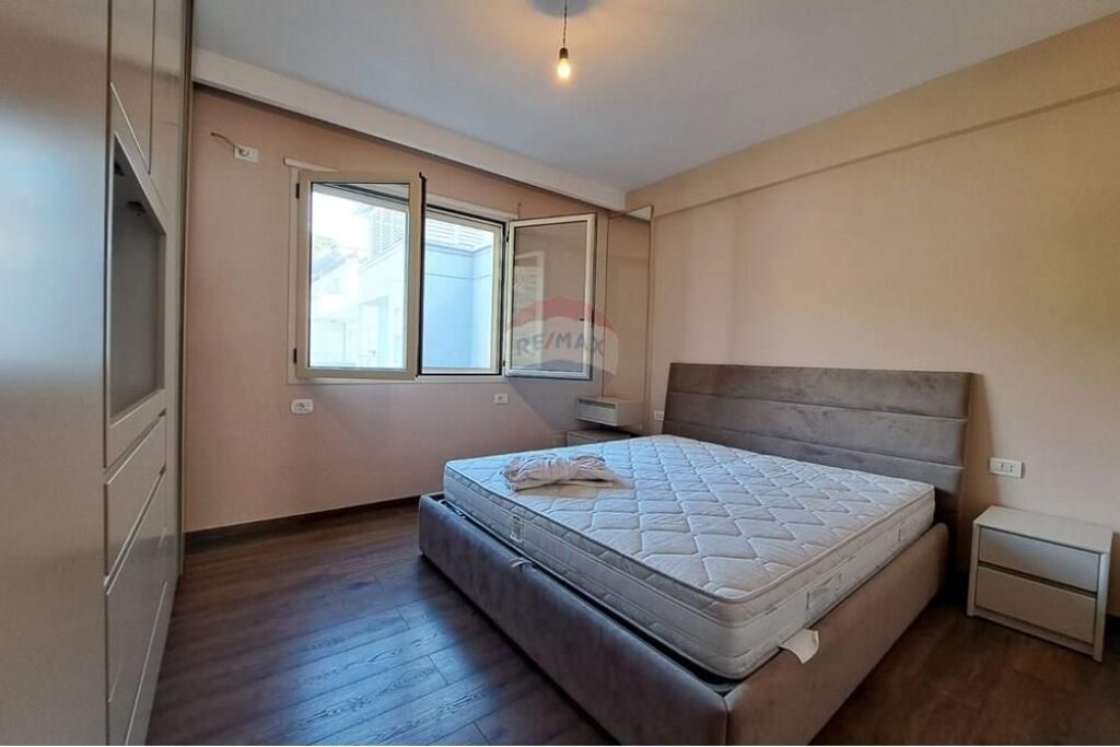 Apartament 2+1 ne shitje , Lungomare