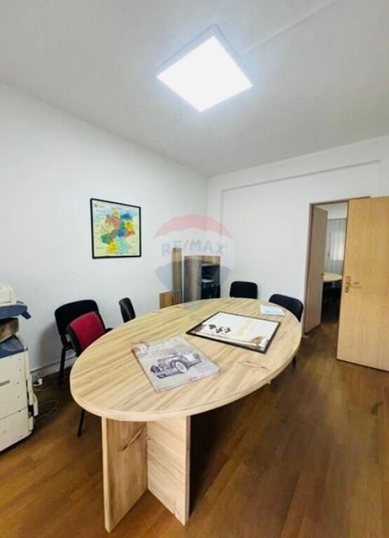 📍🏠Jepet Zyre me qera Rruga e Elbasanit