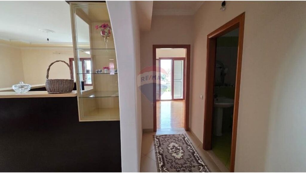 Apartament 2+1 me qera , prane Kalceto Vlora