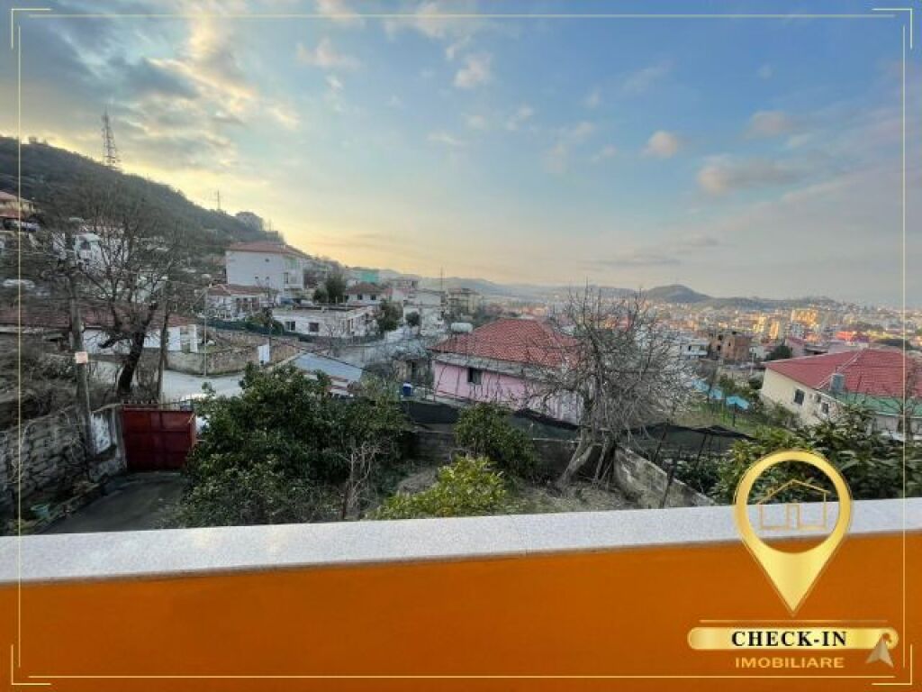 Two-storey villa for sale in Kombinat