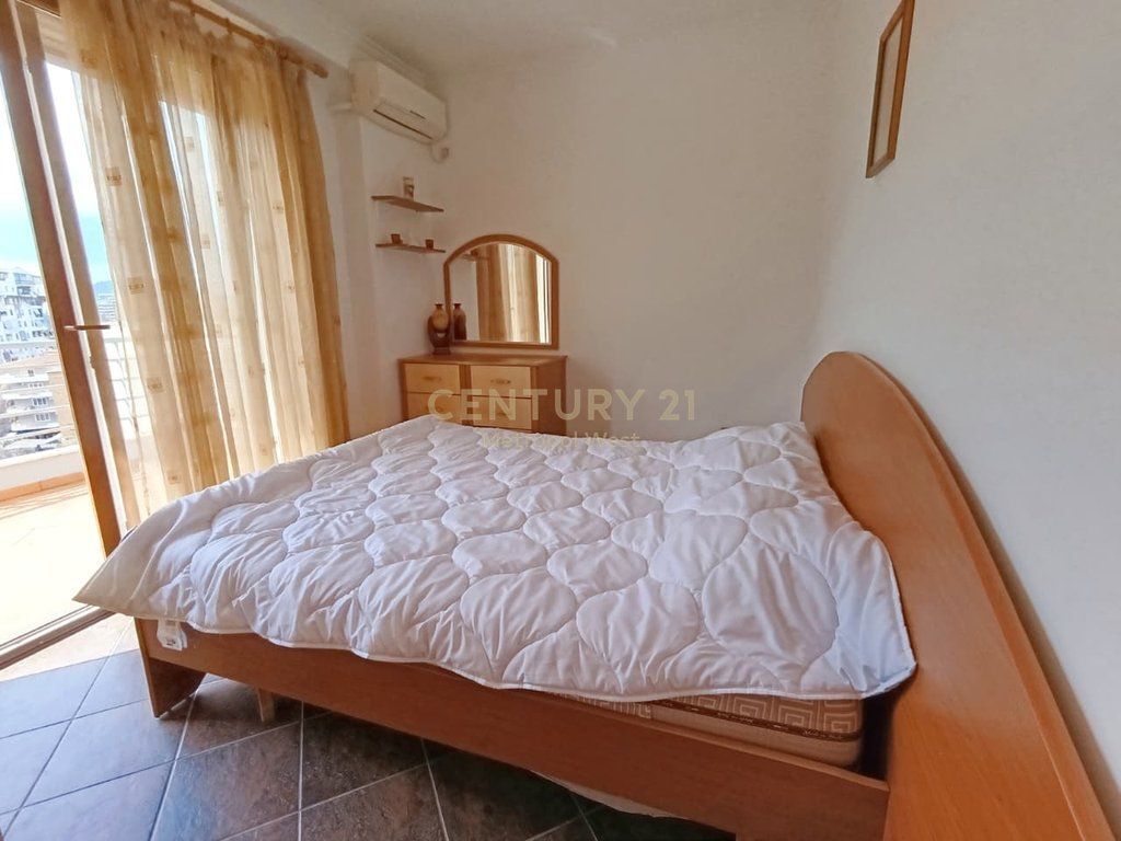 APARTAMENT ME QIRA 2+1 TEK RRUGA E ELBASANIT !