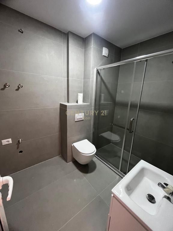 Apartament 2+1 Për Shitje në Plazh, Durrës!