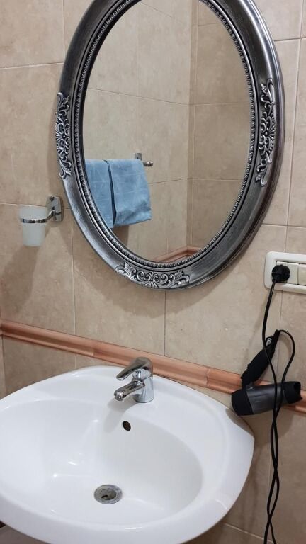 Apartment 1+1 for rent behind Harry Fultz school