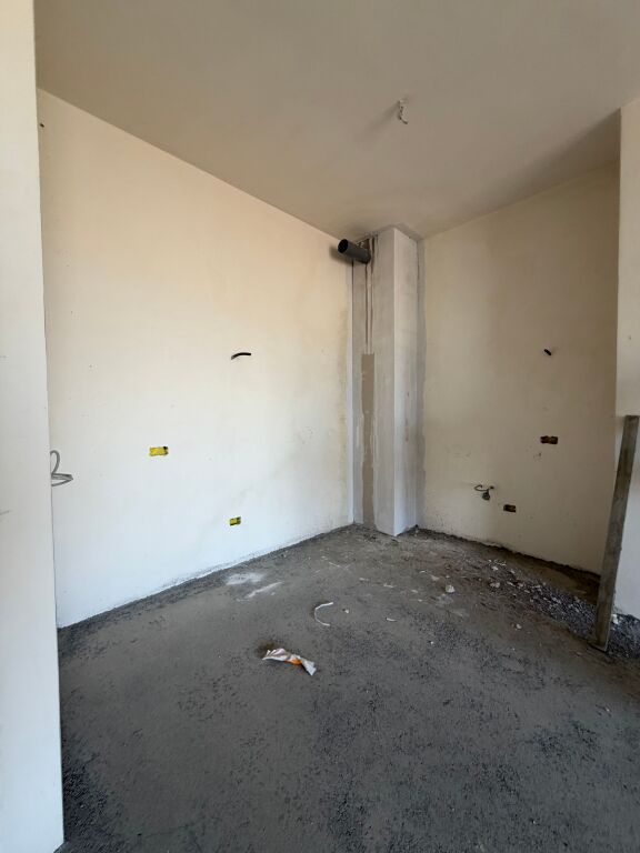 Apartament 2+1+1 per shitje tek RiverSide Residence