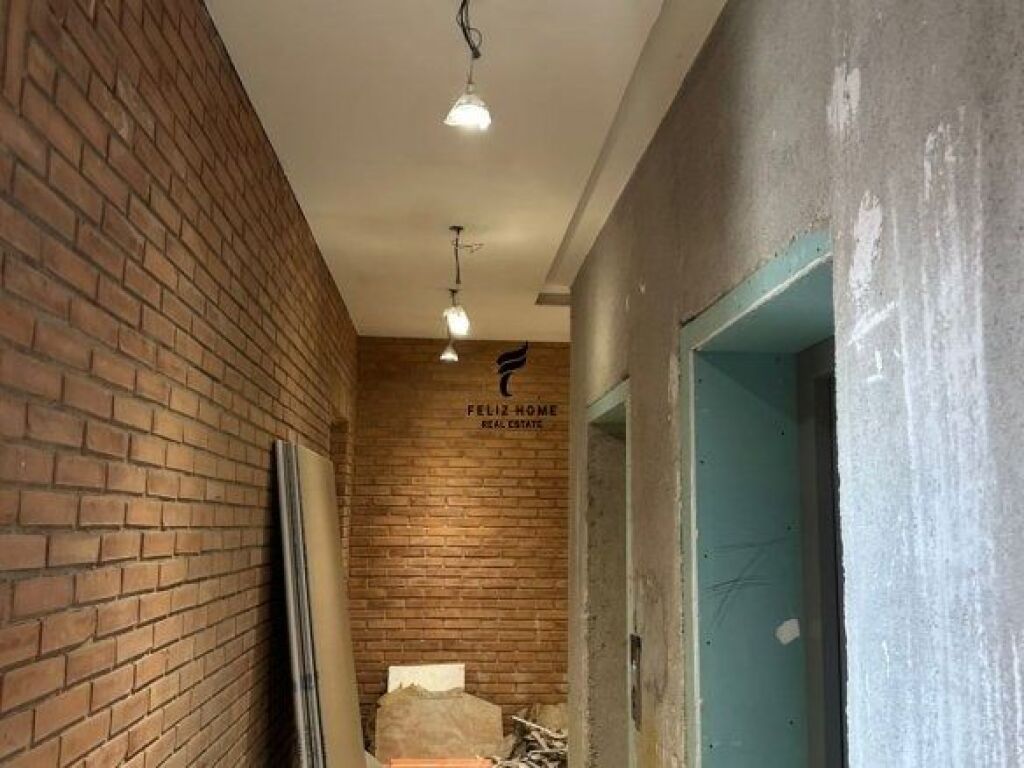 SHITET APARTAMENT 1+1 RRUGA E KAVAJES 120.000 EURO FH-65742