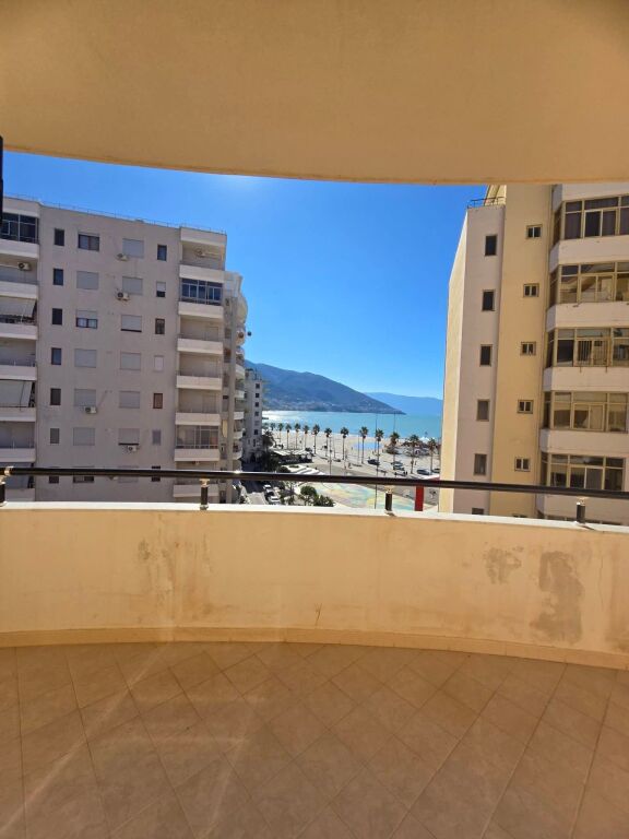 🏢SHITET APARTAMENT 2+1+2 NE LUNGOMARE VLORE!

