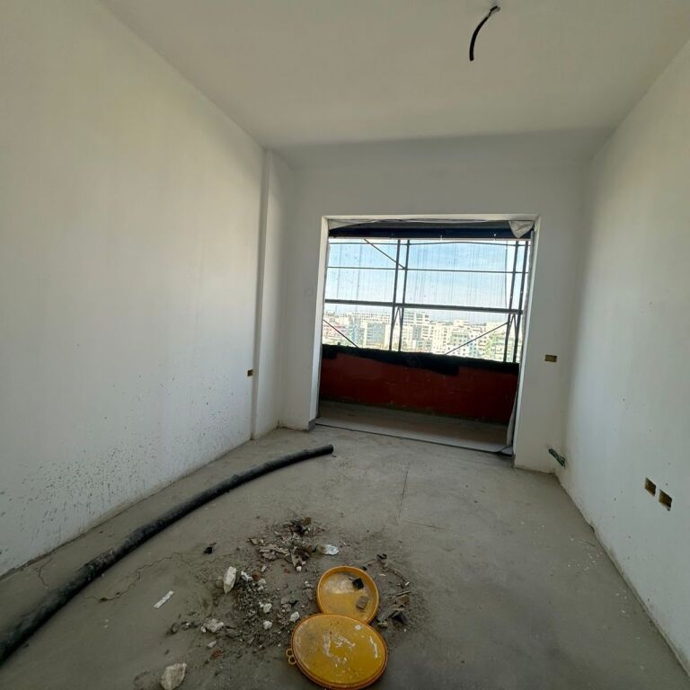 🏡 Shitet Super Apartament 1+1 – Square 21 ✨