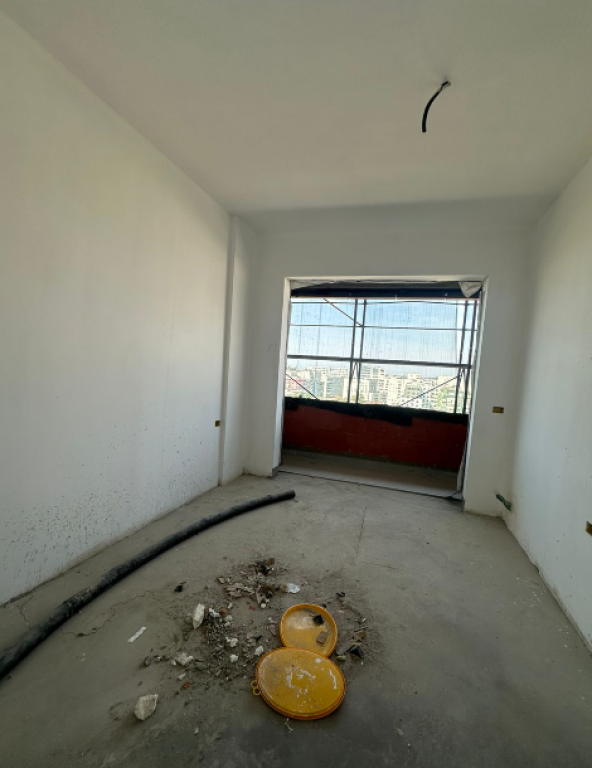 🏙️ Super Apartament për Shitje – Square 21