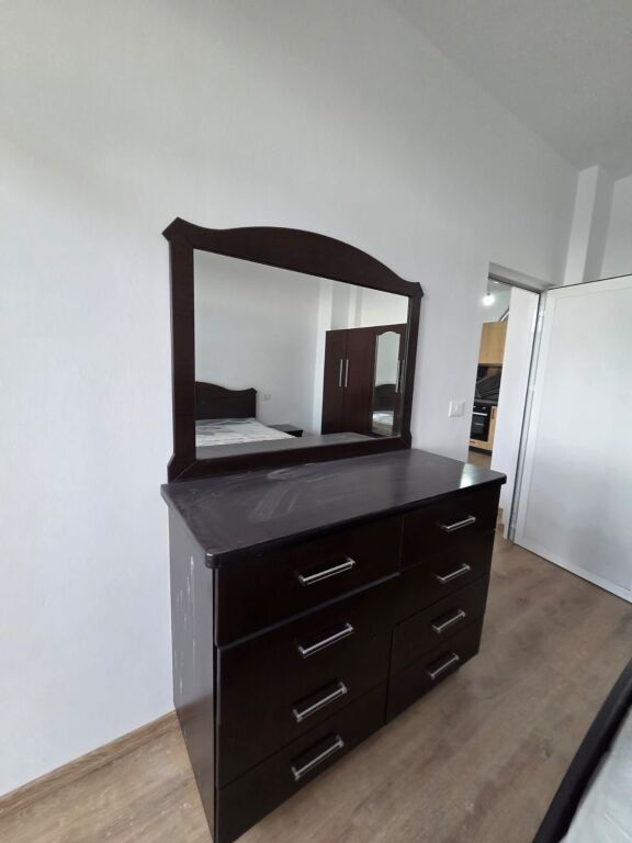 Jepet me qira apartament 1+1 300 euro te kastrati ne durres
