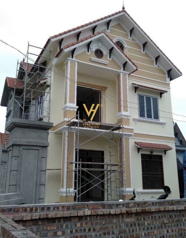 IN VENDITA IMMOBILE DI 3 PIANI A SAUK 474.000 EURO