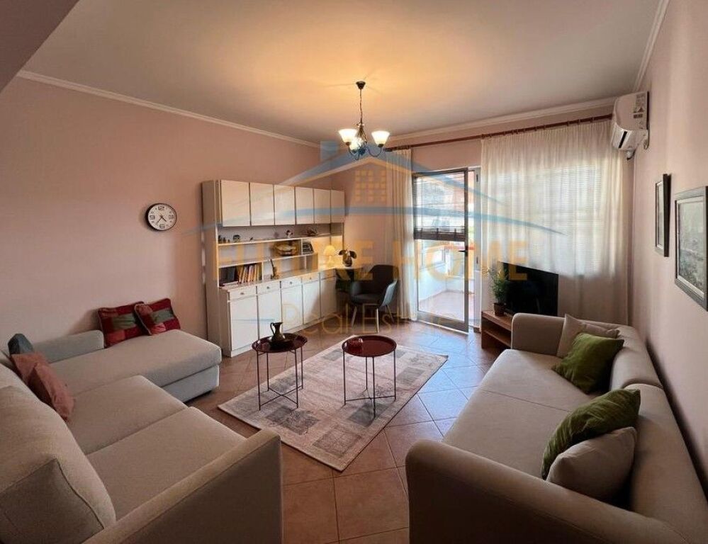 Rent, Apartment 2+1, Dinamo Stadium