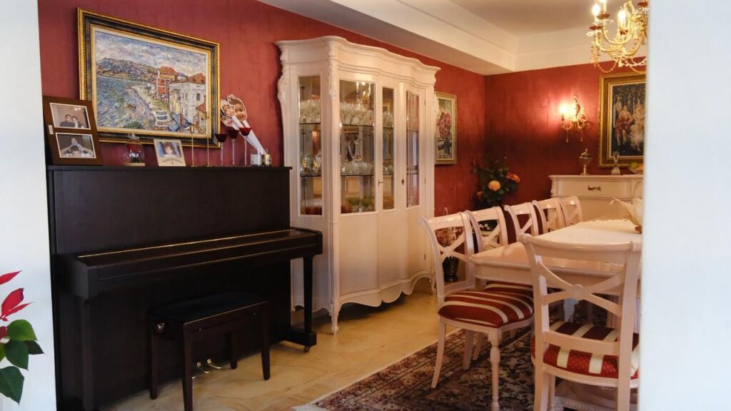 Exclusive Villa for Sale – Akacia Hills Residence