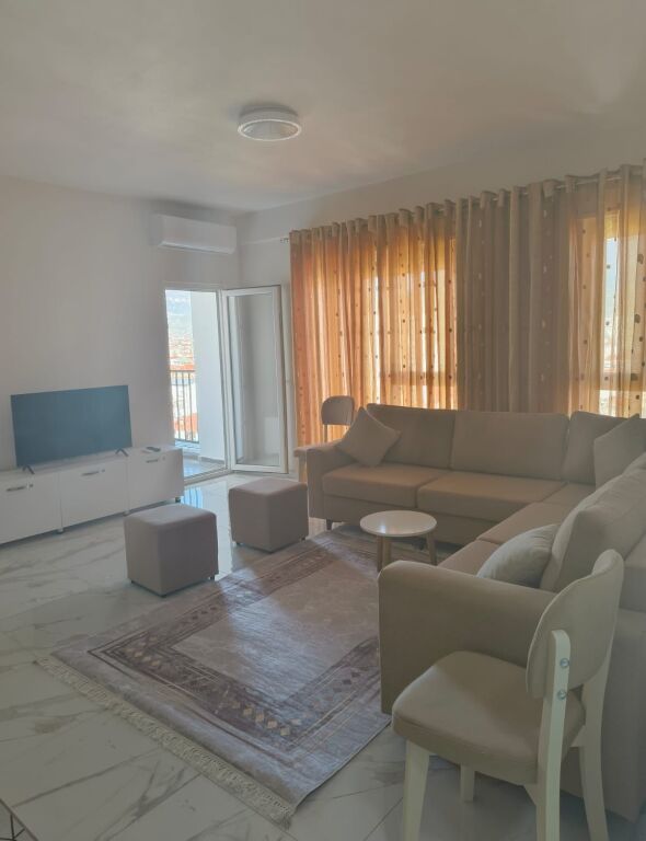 Apartament me qera - 5 Maji