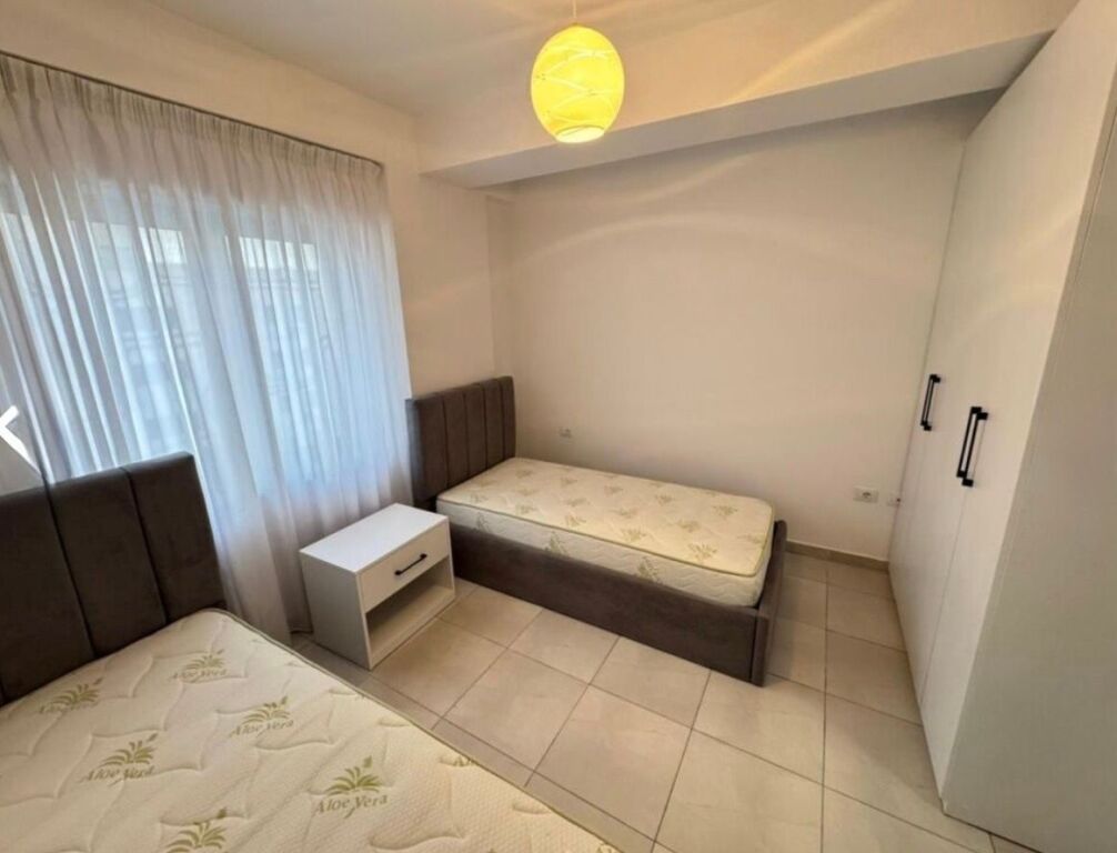 Appartamento 2+1+parcheggio in affitto presso la Residenza "Kodra e Diellit"