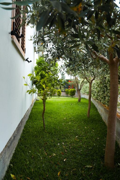 SHITET SHTËPI PRIVATE NË VADARDHE ,SUKTH-DURRES!
