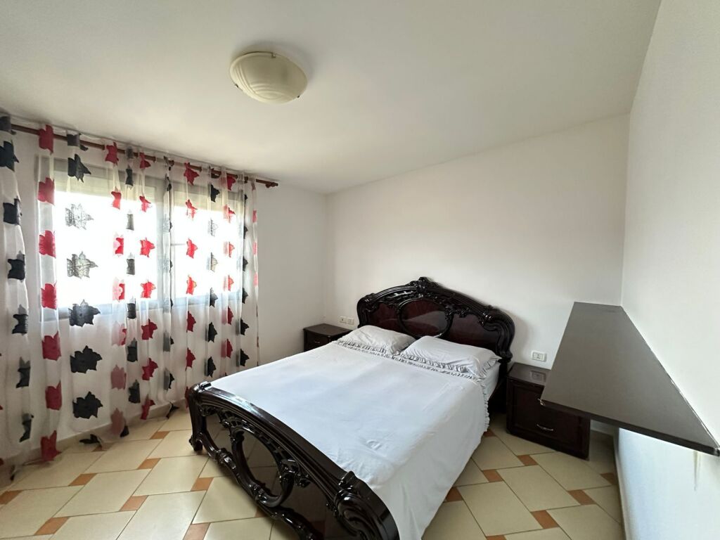 Apartament 1+1 Me Qira,Komuna e Parisit