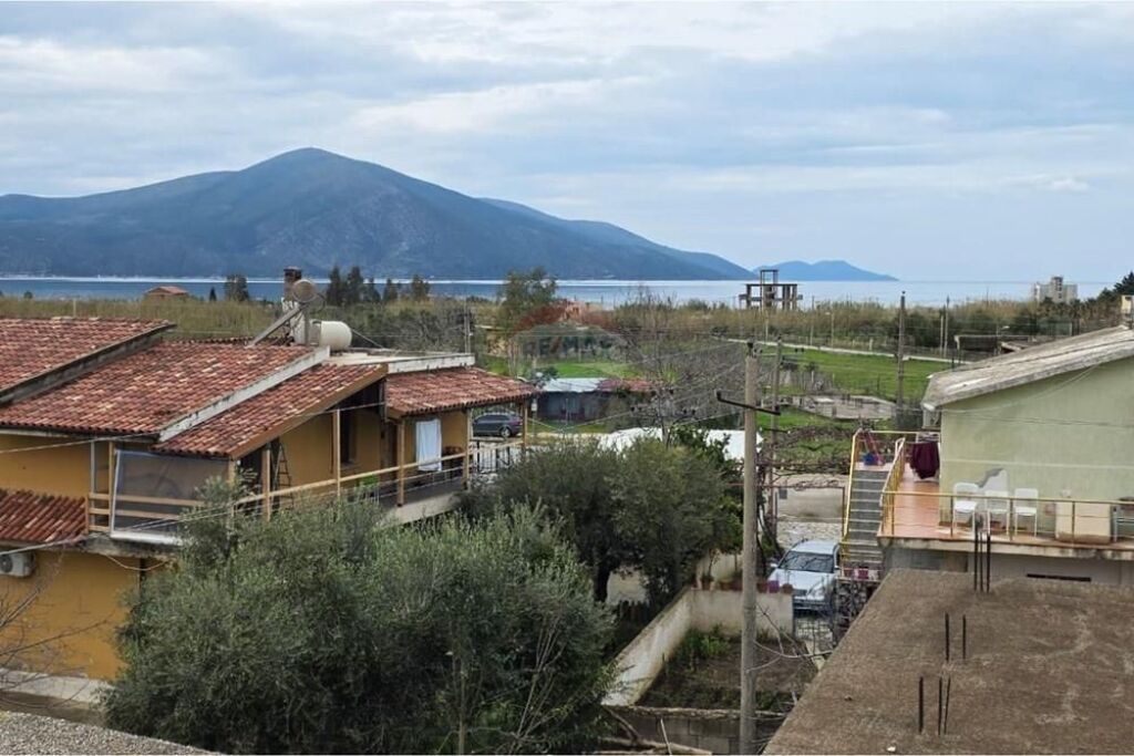 Ndertese 2 kateshe per shitje,Orikum