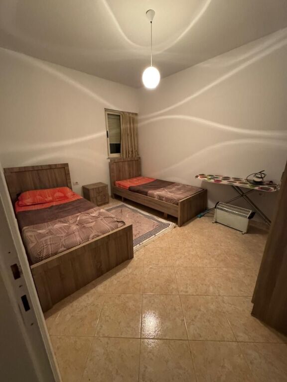 Apartament 2+1, Fusha e Aviacionit!