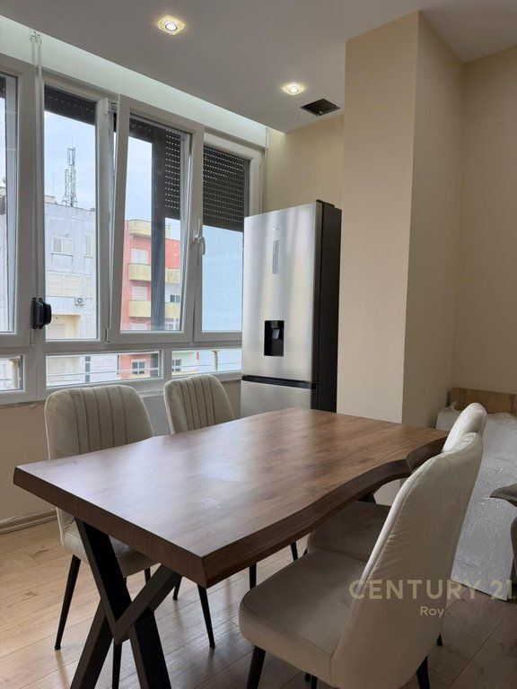 APPARTAMENTO 2+1 IN AFFITTO A LAGJA 5 DURRES!!!