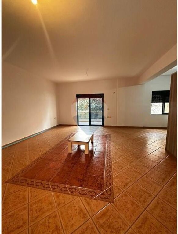 Apartament 2+1+2 ne shitje , Vlore