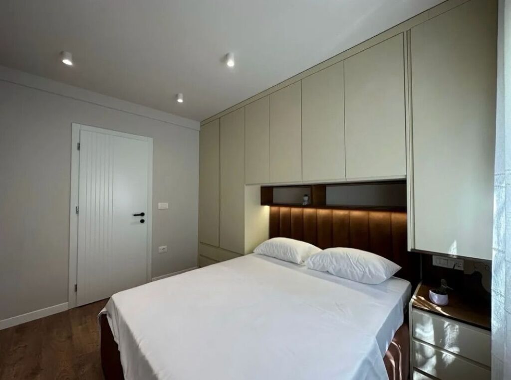 Apartment 1+1 for rent at Harry Fultz.