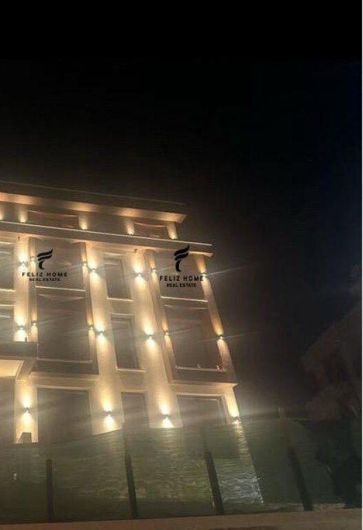 HOTEL IN AFFITTO 5 PIANI KODRA E DIELLIT 1 850.000 LEKE FH-65900