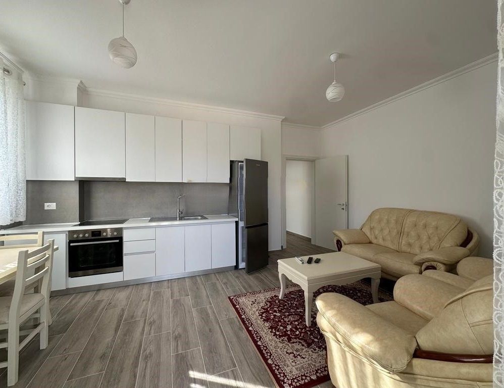 APARTAMENT 2+1+POST PARKIMI PER QIRA PRANE KOMBINATIT !