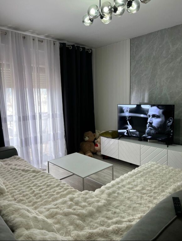 Shitet apartament 2+1+depo tek Kompleksi Fratari , Kopshti Botanik