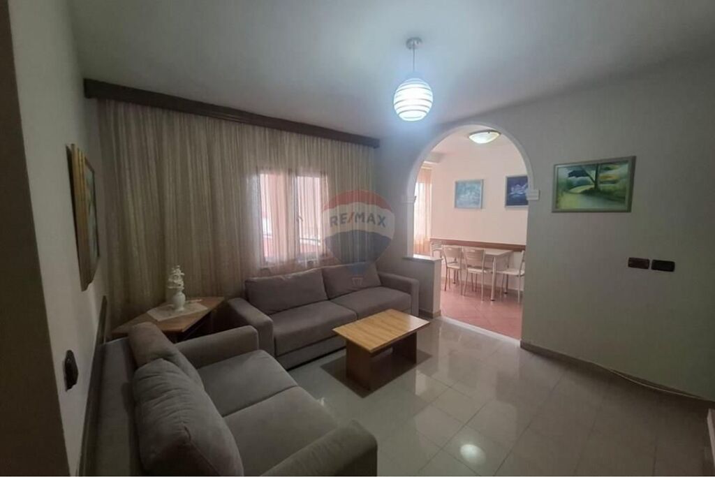 Apartment 2+1 for rent, near the Music School