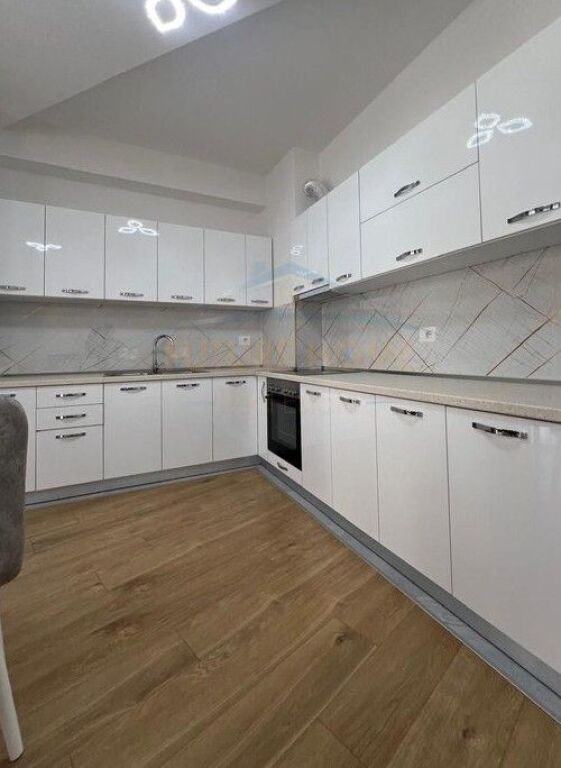 Affitto, Appartamento 2+1+2, Nuovo Anello, Urban Gate, Tirana.