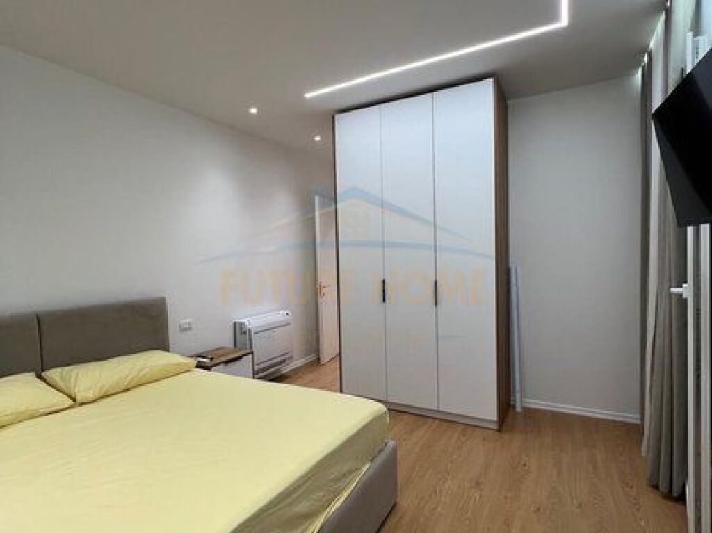 In vendita, Appartamento 2+1, Complesso Univers City, Tirana.