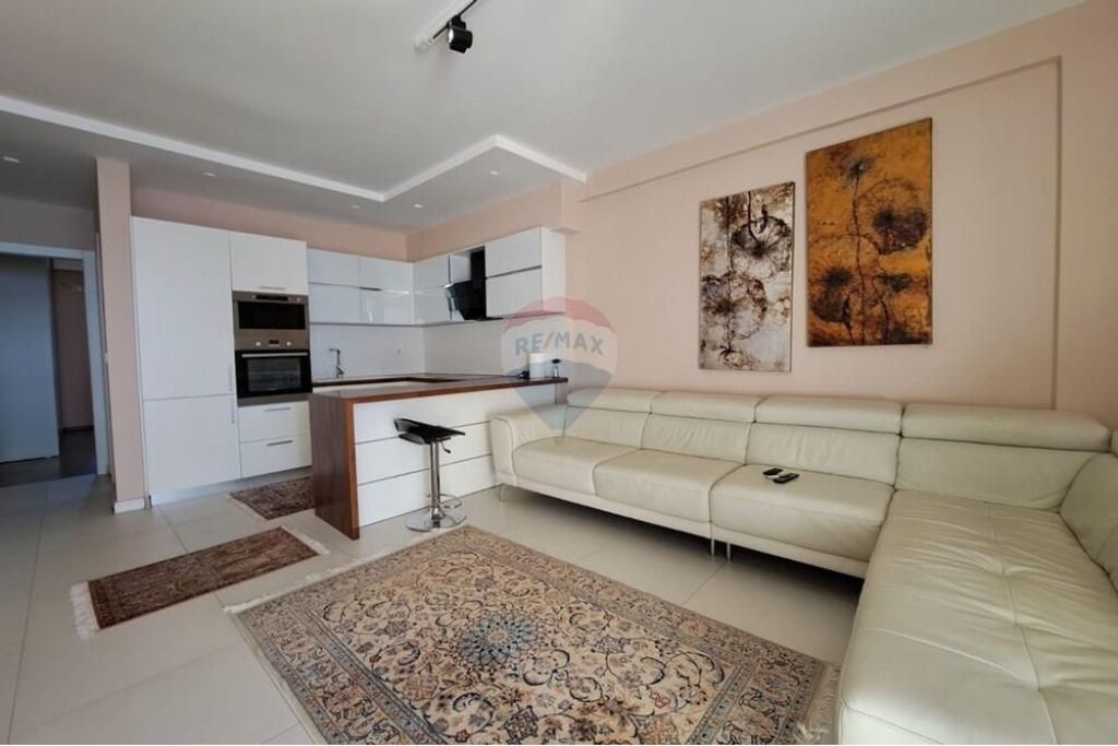 Apartament 2+1 ne shitje , Lungomare