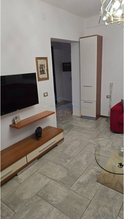 Rent, Apartment 2+1, Dibrës Street, Tirana.