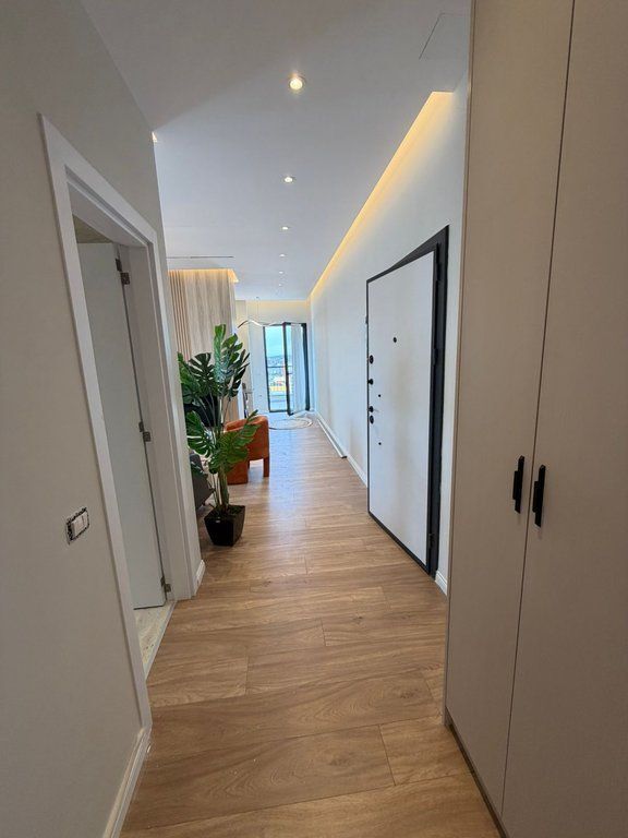 Modern 1+1 apartment plus parking space for rent near the center of Tirana!