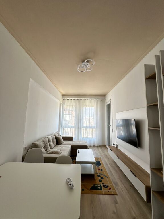 Apartament 1+1 Me Qira 5 Maj