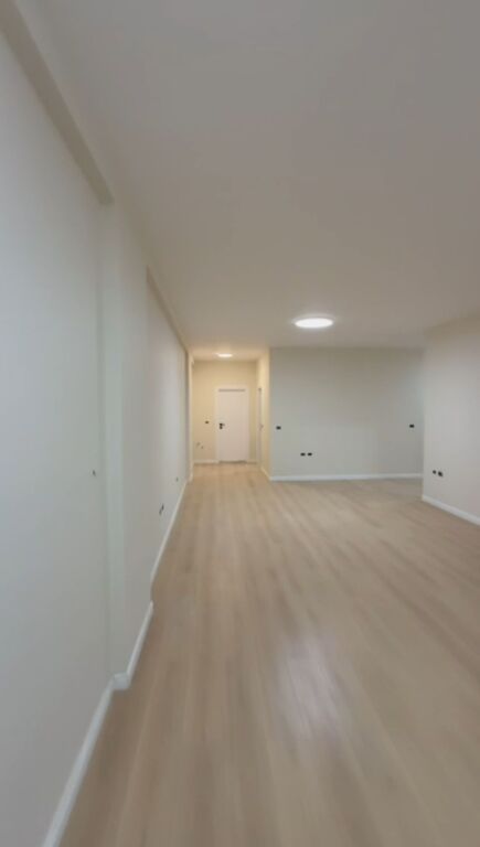 Apartament 3+1 ne shitje Mbi big market pa shkuar te eleonora