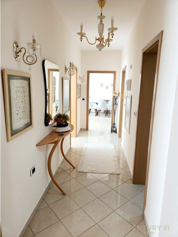 APPARTAMENTO 2+1+2 IN AFFITTO NELLA ZONA DELL'EX BLOCCO!