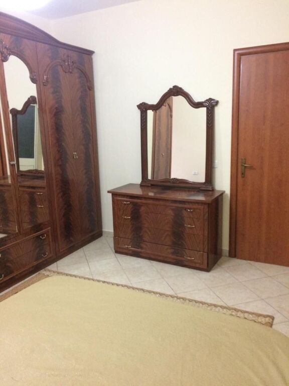 For rent 3+1+2 PANORAMA STREET NEAR PRESTIGE HOTEL 750 thousand lek