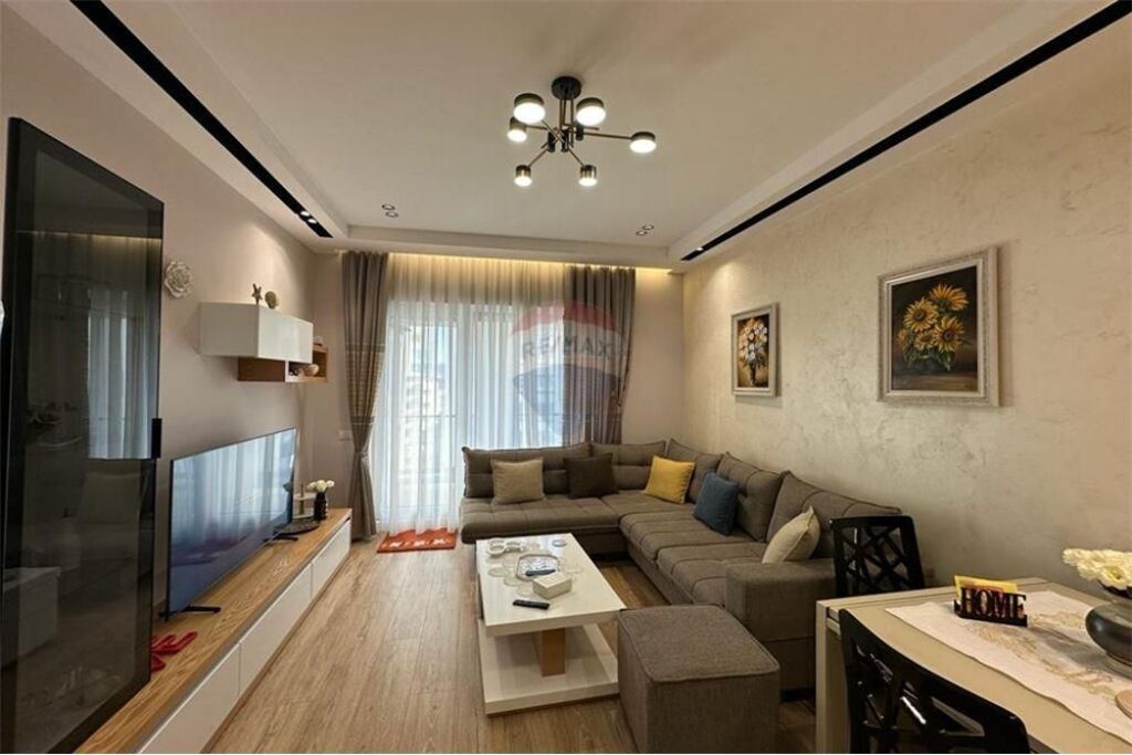 Apartment 1+1 for rent at Kompleksi Kontakt!