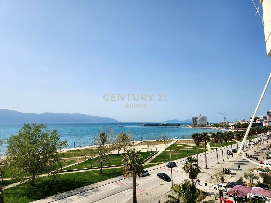 Appartamento 1+1 con Vista Mare in Lungomare 1, Vlora