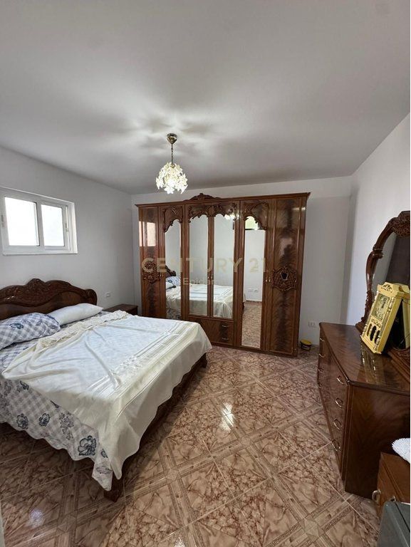 Apartment 2+1+2 For Rent near Durres Court !